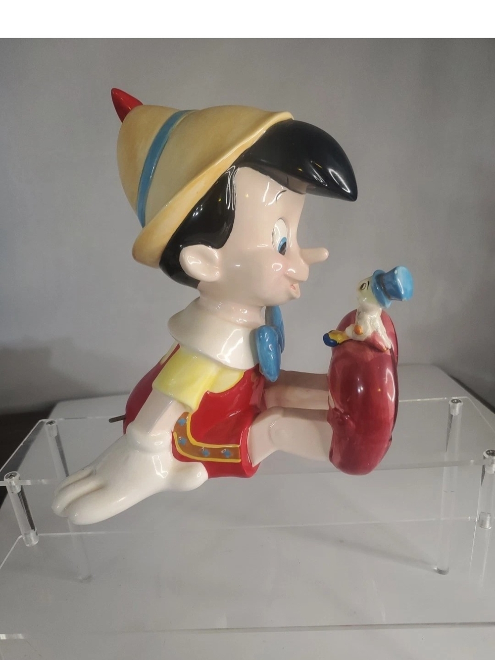 SCHMID DISNEY PINOCCHIO MUSIC BOX MUSICAL WITH JIMINY CRICKET WORKS- RARE